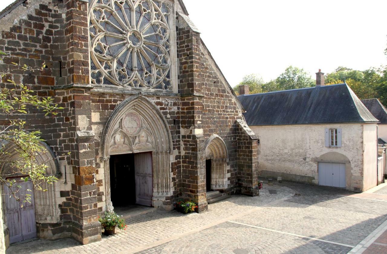 La Maison Jeanne D'Arc Saint-Fargeau  Luaran gambar